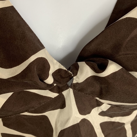 Banana Republic Silk Halter Top Size 0 - Picture 5 of 12